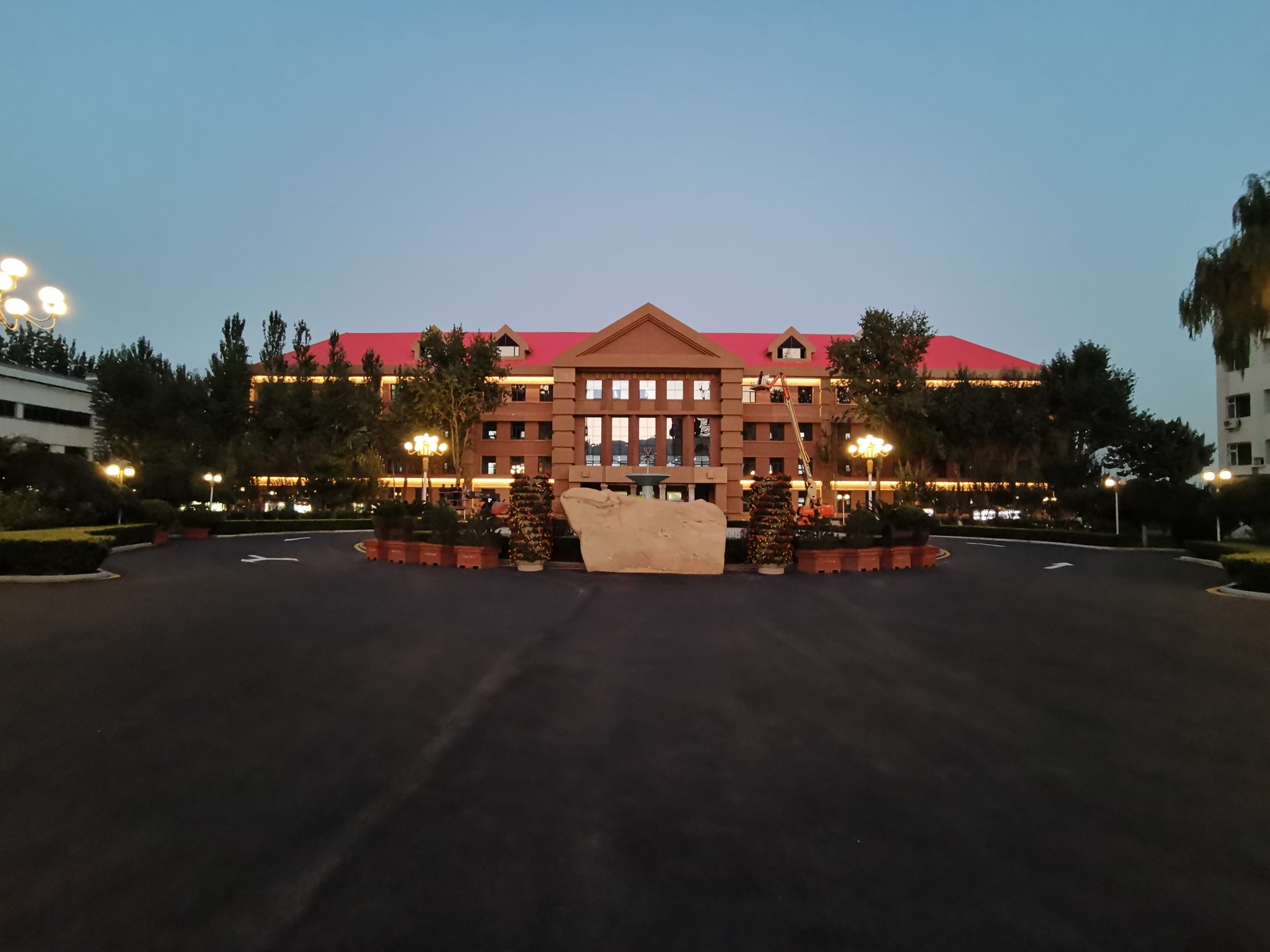 可回到列表或查看相邻条目